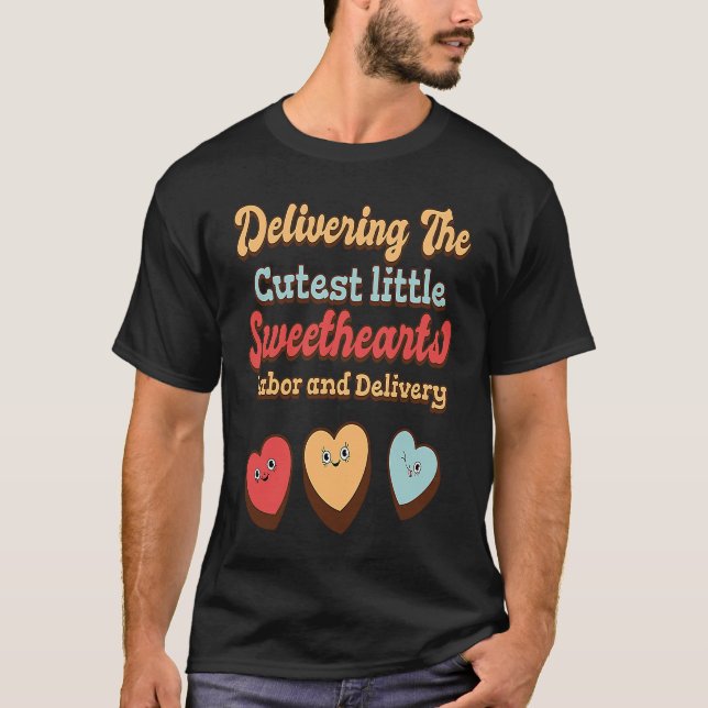 Labor and Delivery Nurse Groovy Valentine Day L& T Shirt (Framsida)