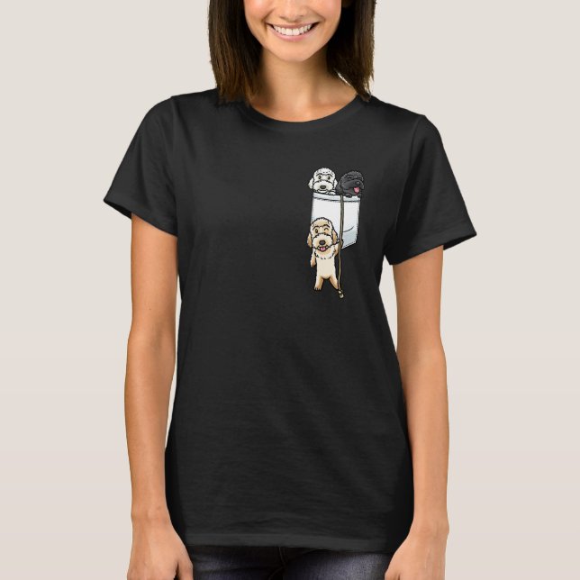 Labradoodle Dog In Pocket_1 T Shirt (Framsida)