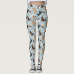 Labradoodle/Goldendoodle Bones och Tass Leggings<br><div class="desc">Cute Labradoodle/Goldendoodle hundar sitter och står och välter med kräm, aprikos, choklad, svart och parti jackar med utspridda ben av hund och tassavtryck mönster.</div>