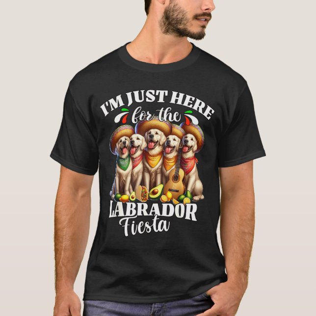 Labrador fiesta här för cinco de mayo labrador  t shirt (Framsida)