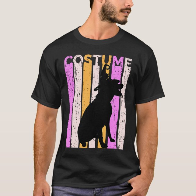Labrador Halloween In Witch Hat Cute Black Lab Coo T Shirt (Framsida)