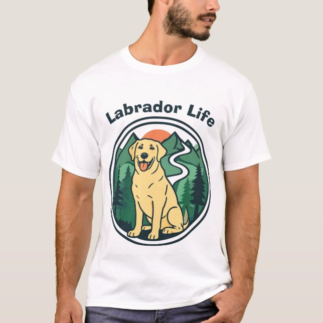Labrador Livsäventyr T Shirt (Framsida)