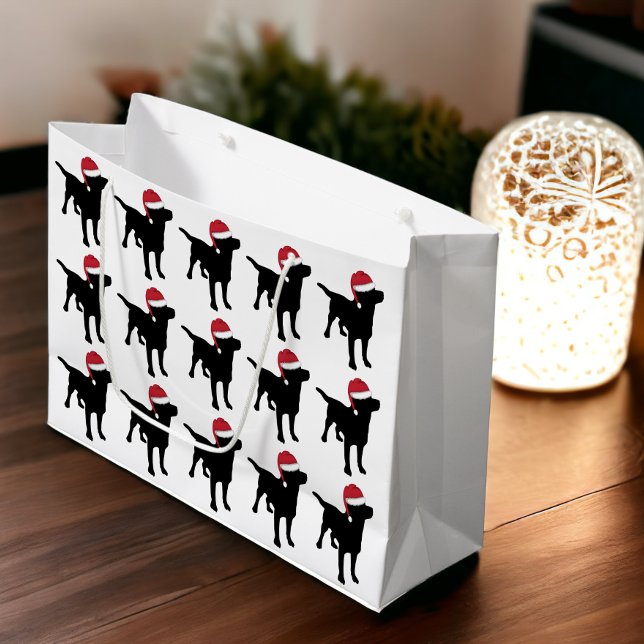 Labrador Retriever Black i Red Santa Hat (Labrador Retriever Black In Red Santa Hat Large Gift Bag from Ricaso)