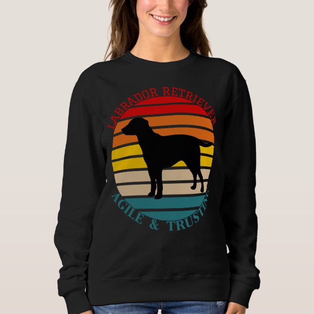 Labrador Retriever Hund Agile och Trusting T Shirt (Framsida)