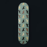 Labrador Retriever Hund Silhouettes Mönster Labs Mini Skateboard Bräda 18,5 Cm<br><div class="desc">Labrador Retriever Älskare Skateboard. Silhouettes mönster med svarta labb,  gula labb,  Chocolate Labs och Fox Red Labradors. Besök Jenns Doodle World om du vill ha ännu fler produkter med den här roligten hundar-designen och fler hund aveln-matade gåvor.</div>