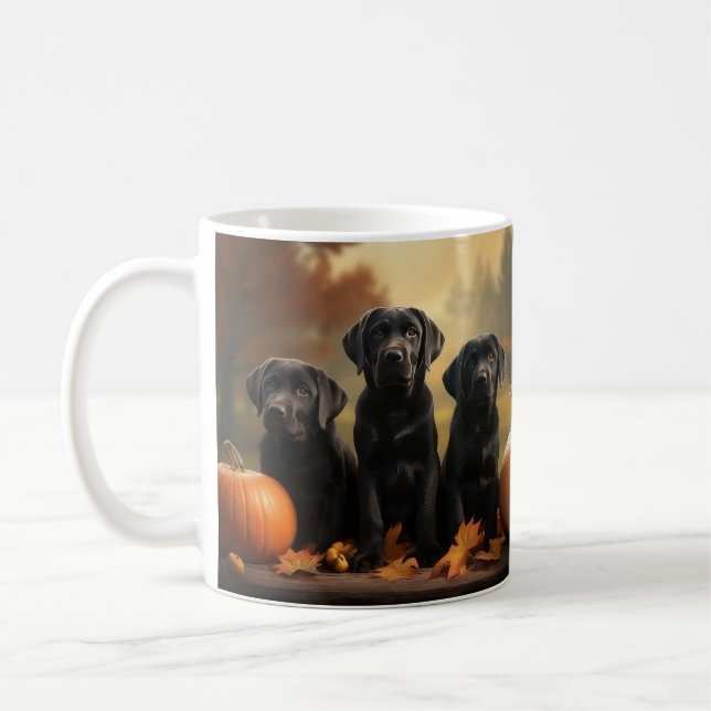 Labrador-valp Höstglädje Pumpa Kaffemugg (Vänster)