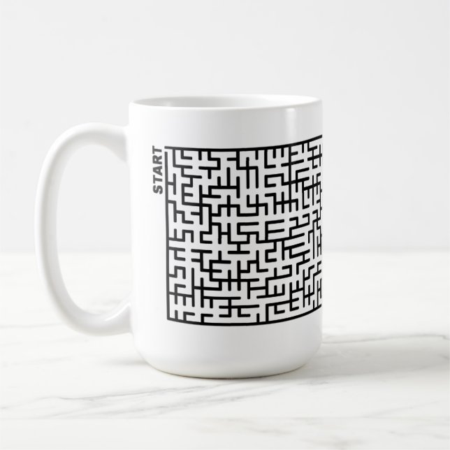 Labyrint På En Mugg Rolig Mugg (Vänster)