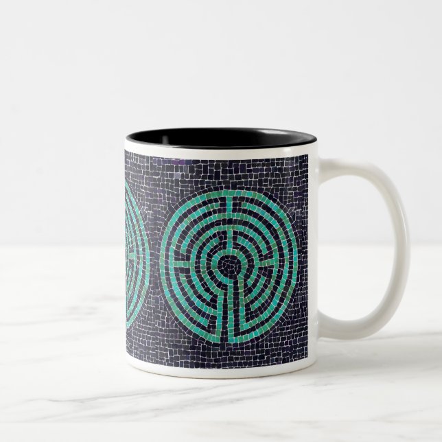 LABYRINTH III Svart Tvåtons Mugg (Höger)