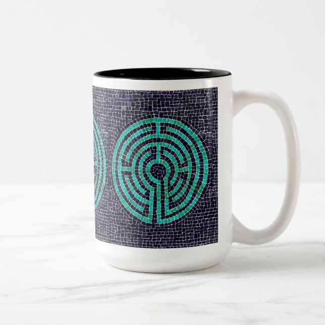 LABYRINTH III Tall Black Two Tone Mugg (Höger)