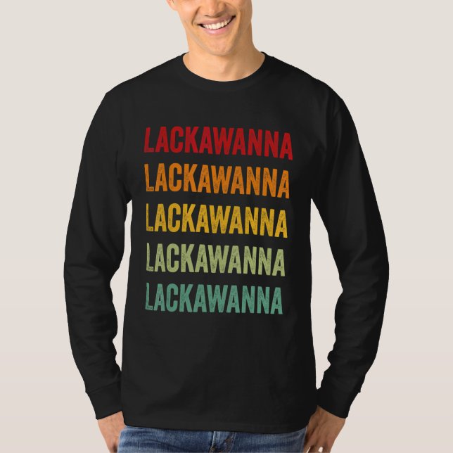 Lackawanna County Pennsylvania Rainbow Text Design T Shirt (Framsida)