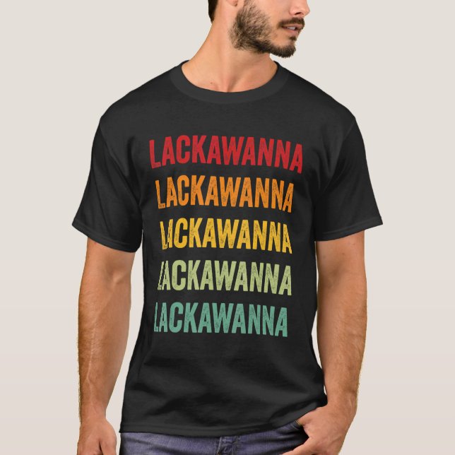 Lackawanna County Pennsylvania Rainbow Text Design T Shirt (Framsida)