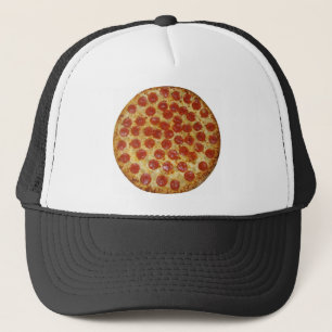 Läcker peperoniPizza för Pizza… Truckerkeps