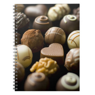 Läckra chokladpralines anteckningsbok med spiral