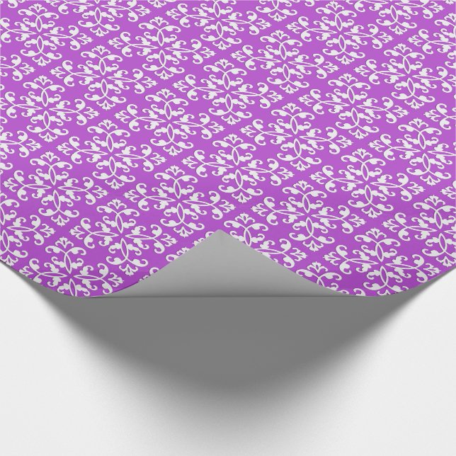 Lacy cutwork - vit över amythyst lila presentpapper (Hörn)