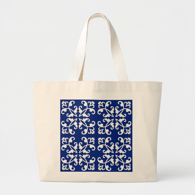 Lacy cutwork - white over lapis blue jumbo tygkasse (Framsidan)