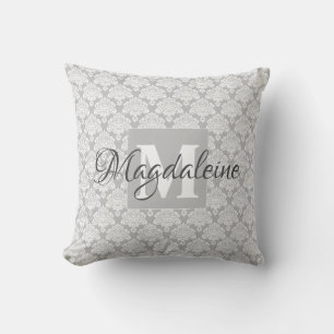 Lacy Grått & White Damask Namn & Monogram Kudde