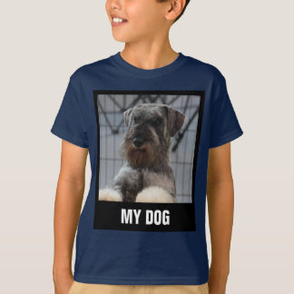 Ladda upp hund-foto t shirt