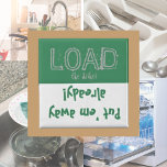 Ladda ur FUNNY! Dishwasher Magnet<br><div class="desc">Ett lustigt meddelande att lägga på diskmaskinen för att få veta om diskarna är smutsiga eller rena. Miljövänlig grönt med roligt-typografi. En underbar gåva till förhalaren i ditt liv!</div>