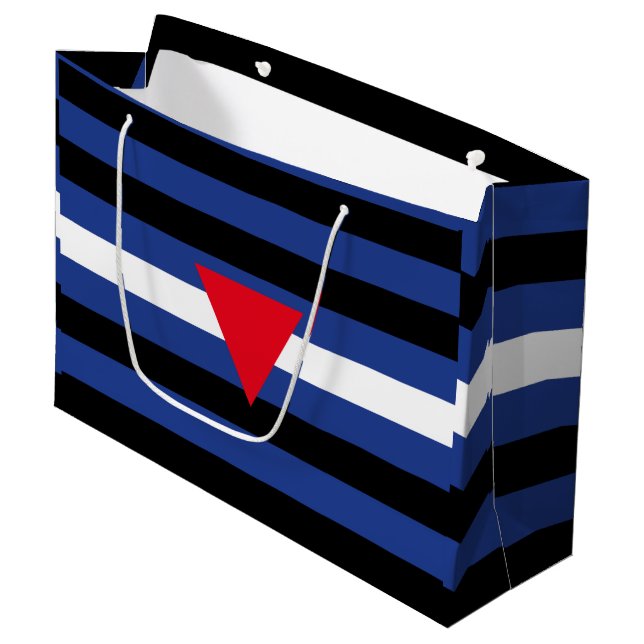 Läder Queer Pride Flagga (Framsidan Vinklad)