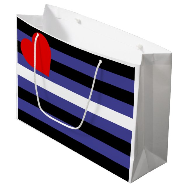 Läderstolthetsflagga (Framsidan Vinklad)
