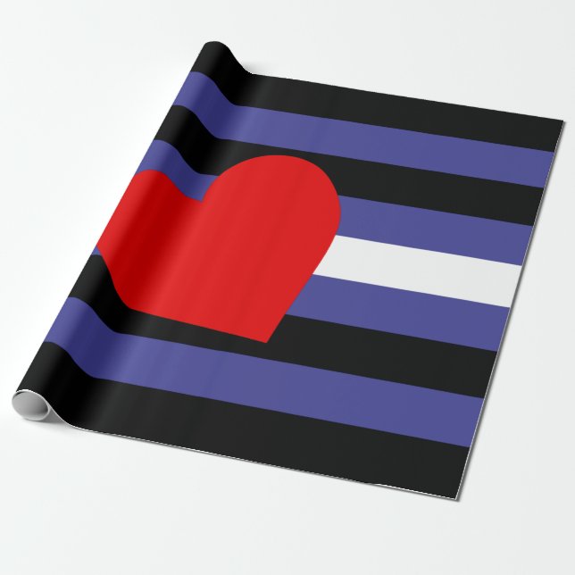 Läderstolthetsflagga och hjärta presentpapper (Utrullad)