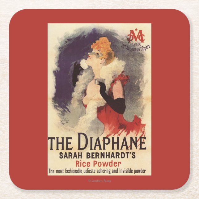 LaDiaphane kvinna som pudrar ansiktePromoaffischen Underlägg Papper Kvadrat (Framsidan)