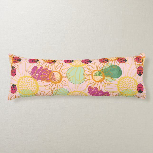 Ladybird & Fruit Garden Body Cushion Kroppskudde (Framsidan)