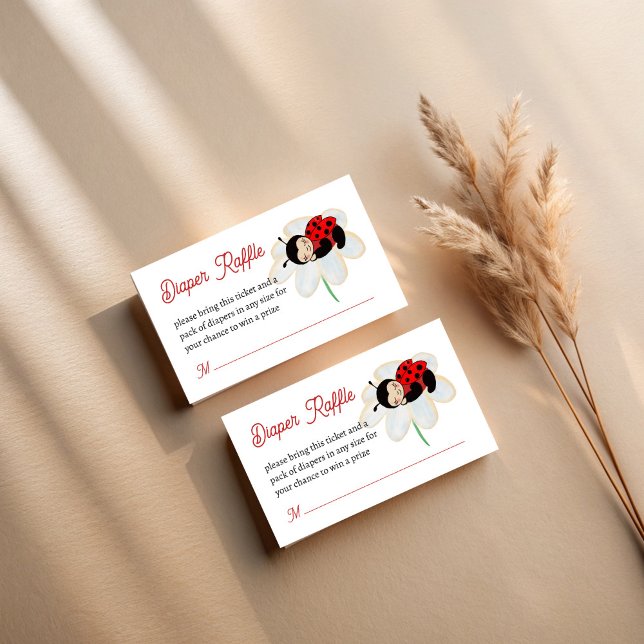 Ladybug babyduschdagerraffel tilläggskort (Ladybug baby shower diaper raffle enclosure card cute ladybug sleeping on a daisy raffle tickets)