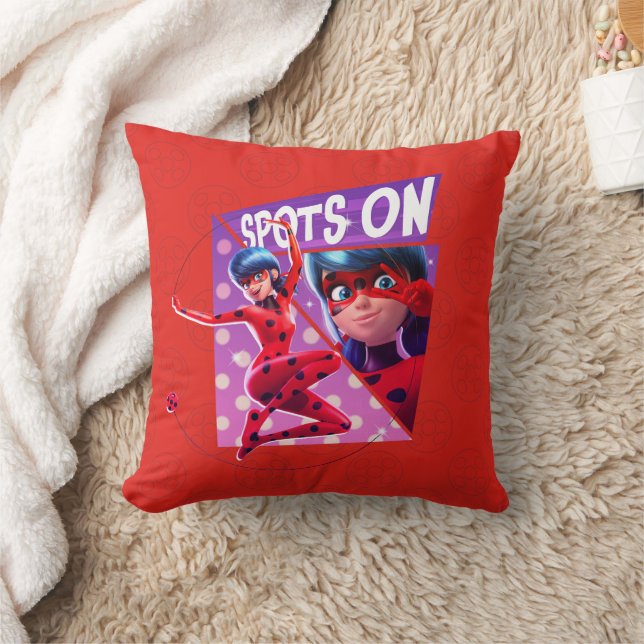 Ladybug | Bild på Lila Kudde (Filt)