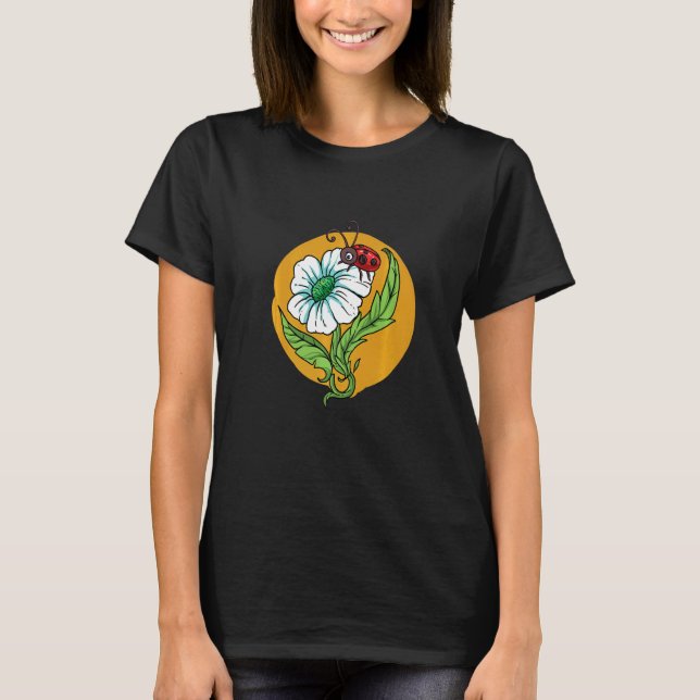 Ladybug Bug Ladybugs T Shirt (Framsida)