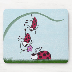 Ladybug som utnyttjar sin bild av Kärlek Musmatta