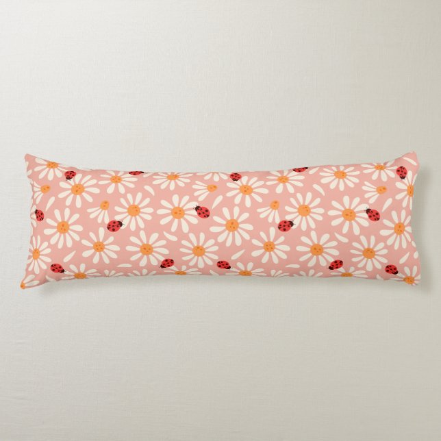 Ladybugs and Daisies Kroppskudde (Framsidan)