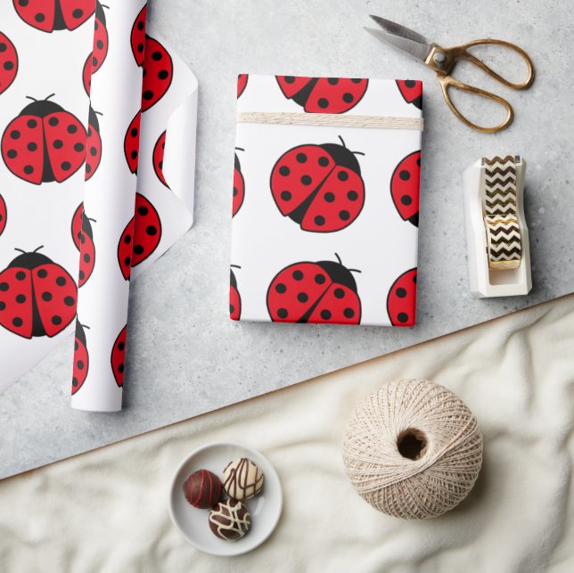 Ladybugs Presentpapper (Hantverk)