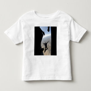 Lag för fallskärm för US-flygvapenakademi T-shirt