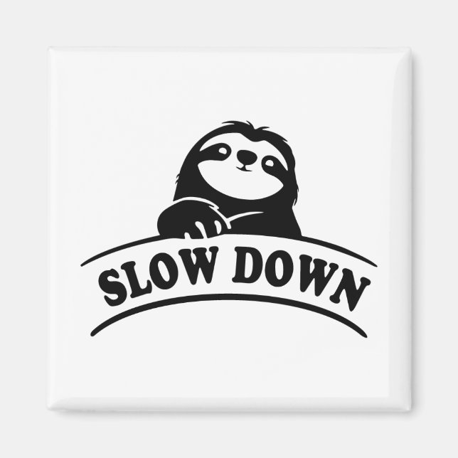LÅG NEDÅT SLOTH MAGNET (Framsidan)