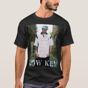 Låg nyckel- grändutslagsplats tee shirt