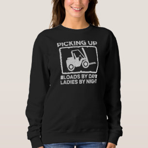 Lagertruckförare Plockar Upp Gaffel Stacker Operat T Shirt