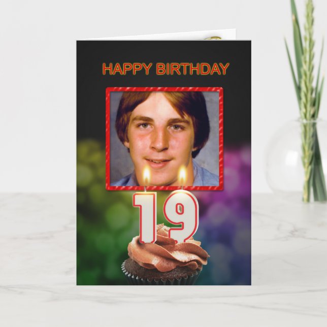 Lägg till bild, nittonde födelsedagen med kaka och kort (Framsida)