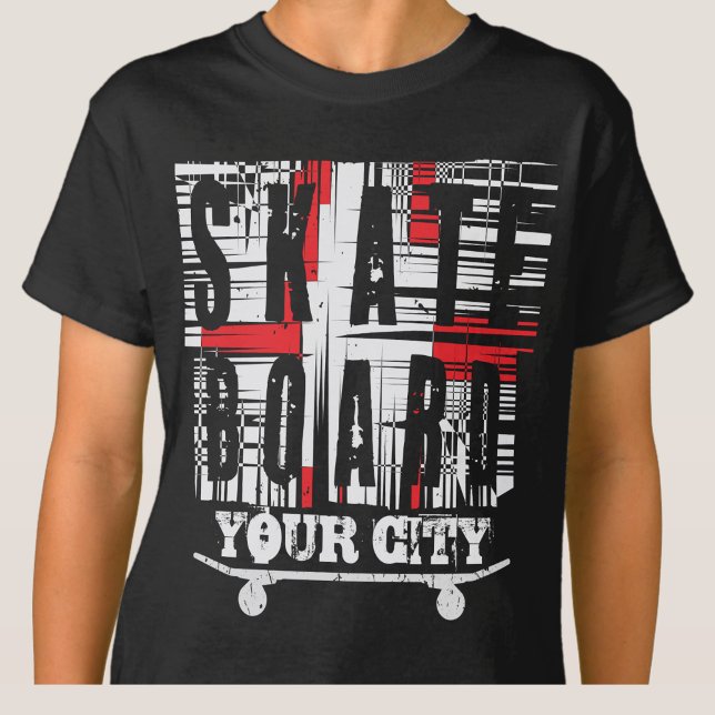 Lägg till City Town Skateboard Distress White på B T Shirt (Skapare uppladdad)