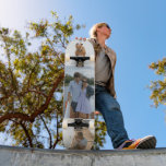 Lägg till din egen DIY 3 Photo Collage-Anpassnings Mini Skateboard Bräda 18,5 Cm<br><div class="desc">Lägg till din egen DIY 3 Photo Collage Anpassningsbar Skateboard med dina tre favoritfoton. PHOTO TIP: centrera dina foton innan du överför dem till Zazzle. Ge en anpassningsbar har gjort en gåva,  skateboard-personlig till din favoritskateboarder för jul,  födelsedag eller din BFF. Designad av ©Evco Studio www.zazzle.com/store/evcostudio</div>