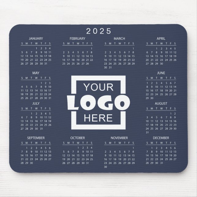 Lägg till din egen Logotyp 2025-kalender Musmatta (Framsidan)