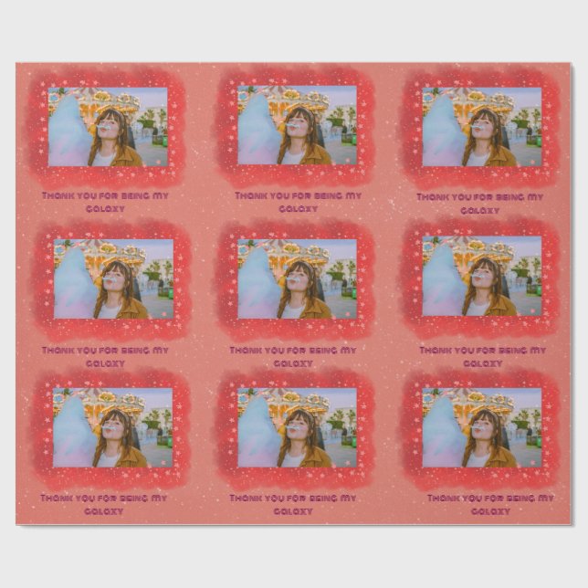 Lägg till din fotovänliga Galaxy Wrappy-Papper Presentpapper (Platt)