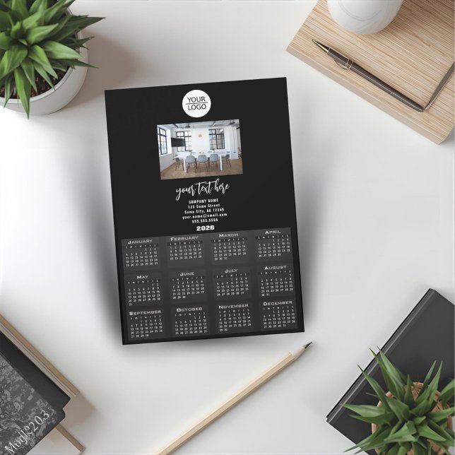 Lägg till ditt Logotyp 2026 Calendar Company Photo (Skapare uppladdad)