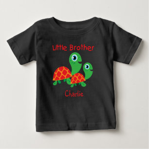 Lägg till en anpassad liten bror i Turtles Little  Tee