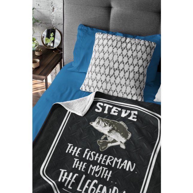 Lägg till fiskaren Namn myten om det förklarande f Fleecefilt (Funny Bass Fishing Cozy Blanket for the angler in your life. The Fisherman, the myth, the LEGEND!)