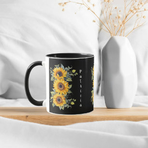 Lägg till första Namn-Gulten för charming av blomm Mugg