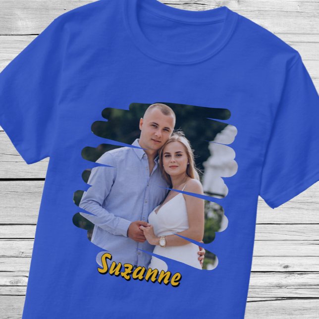 Lägg till foto och Namn. Anpassningsbar Personlig  T Shirt (Skapare uppladdad)