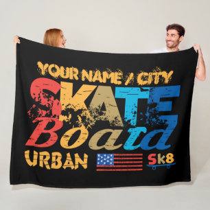 Lägg till Namn City Text Skateboard Urban SK8 Dist Fleecefilt