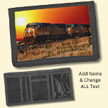 Lägg till Namn-meddelande - Solnedgång i lokomotiv<br><div class="desc">UP Freight Tåg vid Sunset - Diesel Tåg Enthusiast kommer att kärlek denna design. - Lägg till Namn eller Text - eller ta bort - Se min butik för mer underbara tåg-presentationer.</div>