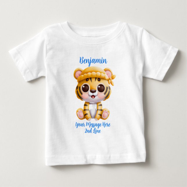 Lägg till namntext, baby tiger med hatt  t shirt (Framsida)